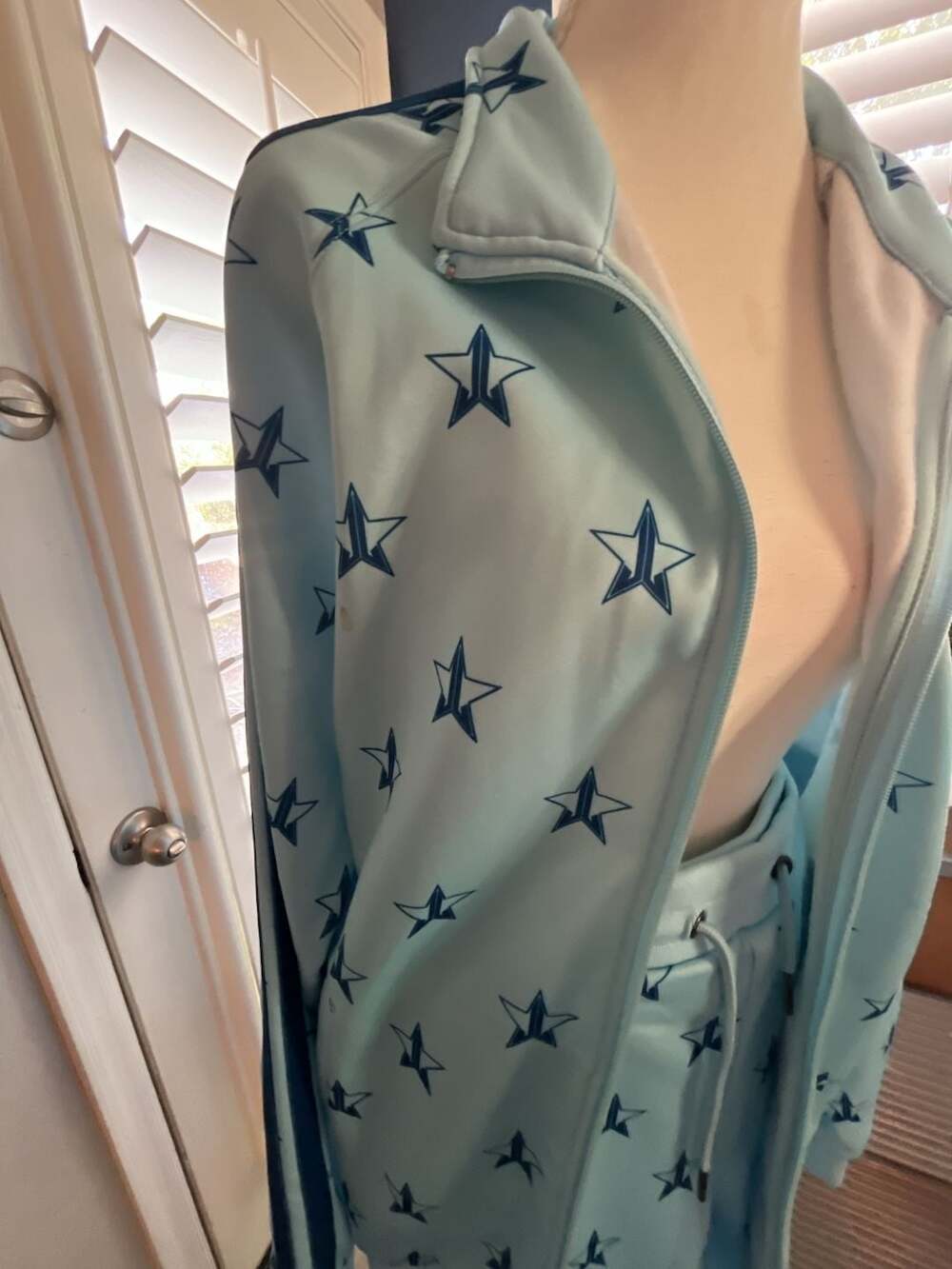 Jeffree Star Blue Blood Tracksuit Size XL - Picture 2 of 16